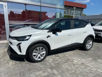 Nuova Renault Captur Evolution 120 CV (88 kW) 2026 Bianco SUV