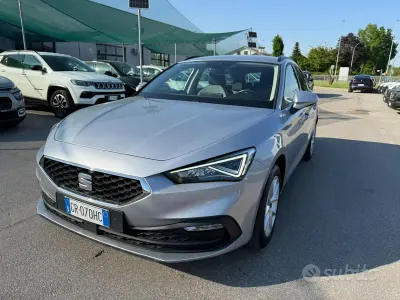 Usata Seat Leon Style 150 CV (110 kW) 2023 Grigio Station wagon