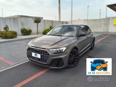 Usata Audi A1 110 CV (80 kW) 2021 Grigio SUV