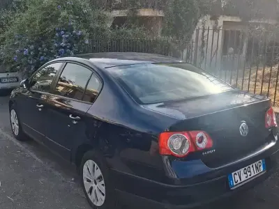 Usata VW Passat 105 CV (77 kW) 2005 Berlina