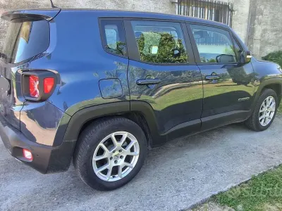 Begagnad Jeep Renegade 130 HK (95 kW) 2023 Blå SUV