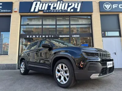 Usata Jeep Avenger Altitude 101 CV (74 kW) 2024 Nero SUV