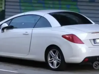 Usata Peugeot 308 112 CV (82 kW) 2009 Bianco Coupé