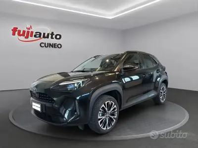 Usata Toyota Yaris Cross Lounge 131 CV (96 kW) 2024 Black met SUV