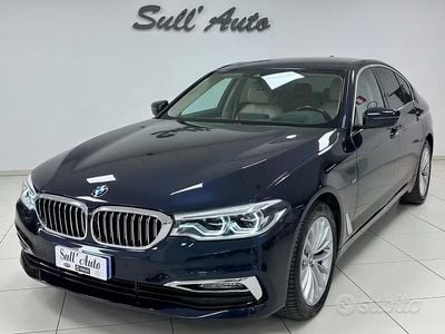 Usata BMW 520 Luxury Line 190 CV (139 kW) 2018 Blu Berlina