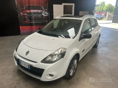 Gebraucht Renault Clio II 86 PS (63 kW) 2010 Weiß Limousine
