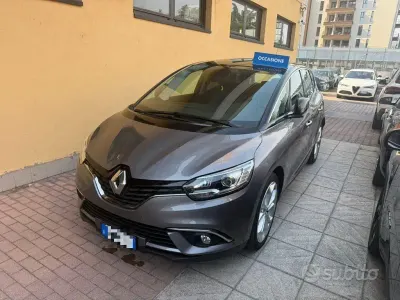 Usata Renault Scénic IV 150 CV (110 kW) 2020 Grigio scuro Monovolume