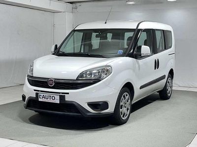 Usata Fiat Doblò Easy 95 CV (69 kW) 2015 Bianco Monovolume