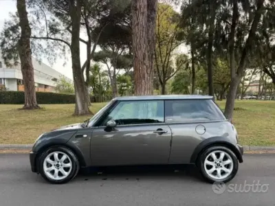 Usata Mini ONE 2006 Marrone Utilitaria