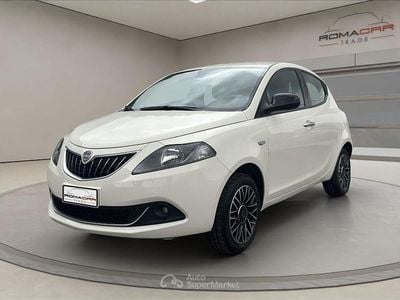 Usata Lancia Ypsilon S 69 CV (50 kW) 2024 Beige Utilitaria