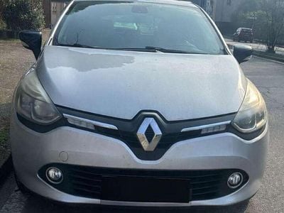 Usata Renault Clio IV 90 CV (66 kW) 2017 Argento Berlina