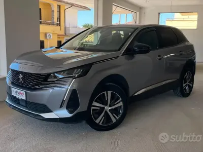 Usata Peugeot 3008 Allure 131 CV (96 kW) 2022 Grigio SUV