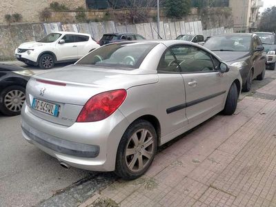 Usata Peugeot 207 CC 120 CV (88 kW) 2007 Grigio Cabrio
