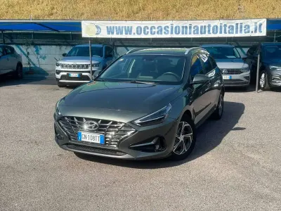 Usata Hyundai i30 Prime 120 CV (88 kW) 2023 Grigio Station wagon
