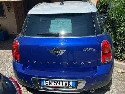 Usata Mini Cooper D Countryman 111 CV (81 kW) 2015 Blu/azzurro SUV