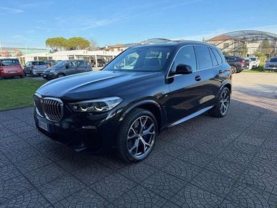 Usata BMW X5 M Sport 265 CV (194 kW) 2020 Blu/azzurro SUV
