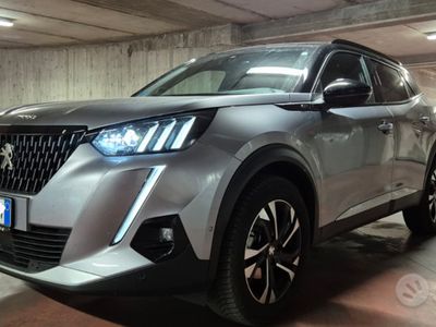 Usata Peugeot 2008 GT-line 131 CV (96 kW) 2021 Grigio SUV
