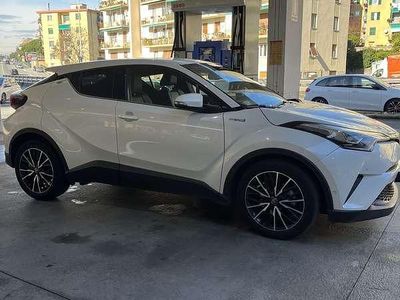 Usata Toyota C-HR Lounge 98 CV (72 kW) 2017 SUV