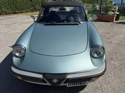 Usata Alfa Romeo Spider 103 CV (75 kW) 1983 Cabrio
