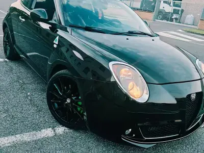 Usata Alfa Romeo MiTo Quadrifoglio 140 CV (102 kW) 2015 Nero Utilitaria
