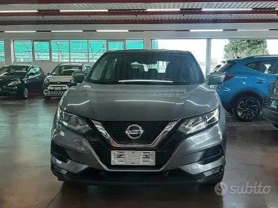 Usata Nissan Qashqai 116 CV (85 kW) 2020 Grigio SUV