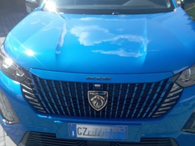 Gebraucht Peugeot 2008 Allure 102 PS (75 kW) 2025 Blau SUV