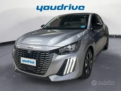 Usata Peugeot 208 Allure 101 CV (74 kW) 2025 Grigio Utilitaria