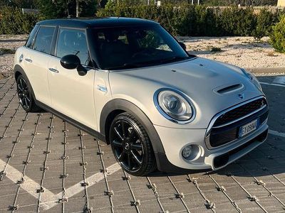 Usata Mini Cooper SD Business 170 CV (125 kW) 2015 Grigio Utilitaria