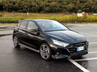 Usata Hyundai i20 N Line 100 CV (73 kW) 2024 Nero Utilitaria