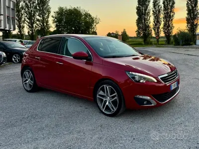 Usata Peugeot 308 Business-Line 116 CV (85 kW) 2014 Rosso Station wagon