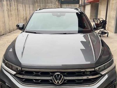 Usata VW T-Roc R-line 150 CV (110 kW) 2022 Grigio SUV