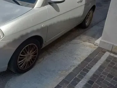 Usata Lancia Ypsilon 2007 Grigio Utilitaria