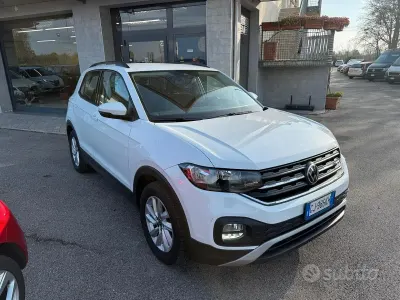 Usado VW T-Cross 110 CV (80 kW) 2022 Blanco SUV