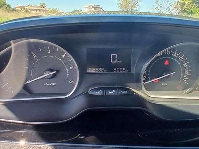 Usata Peugeot 208 Allure 99 CV (72 kW) 2016 Utilitaria