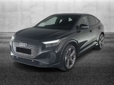Usata Audi Q4 e-tron 69 kW (95 CV) 2023 Nero SUV