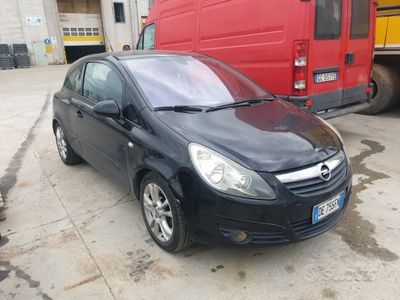 usata Opel Corsa 1.3 multijet 95 cv