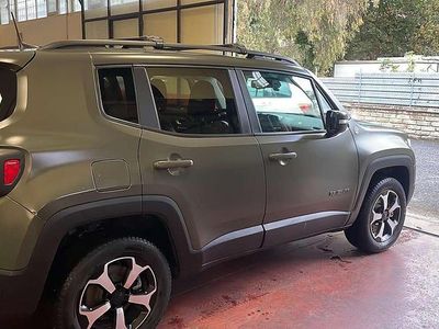 Usata Jeep Renegade Trailhawk 179 CV (131 kW) 2021 Verde SUV