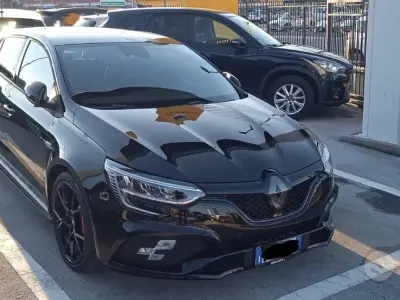 Usata Renault Mégane II R.S. 300 CV (220 kW) 2023 Nero Berlina