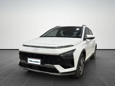 Usata Hyundai Bayon 79 CV (58 kW) 2025 Atlas white SUV