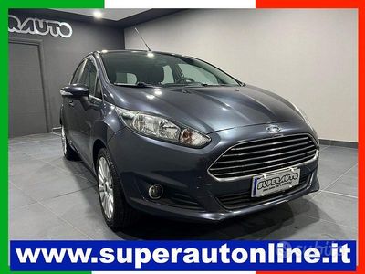Second-hand Ford Fiesta 95 CP (69 kW) 2014 Gri Berlinǎ
