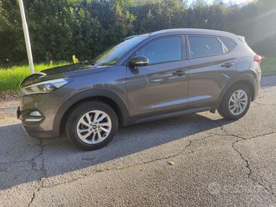 Usata Hyundai Tucson 116 CV (85 kW) 2017 Grigio SUV