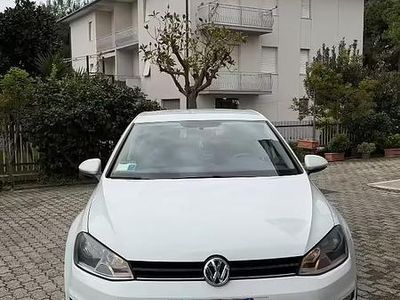 Usata VW Golf VII Trendline 90 CV (66 kW) 2015 Bianco Berlina