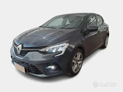 Usata Renault Clio V Business 91 CV (66 kW) 2022 Grigio Berlina