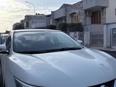 Usata Nissan Qashqai 110 CV (80 kW) 2017 Bianco SUV