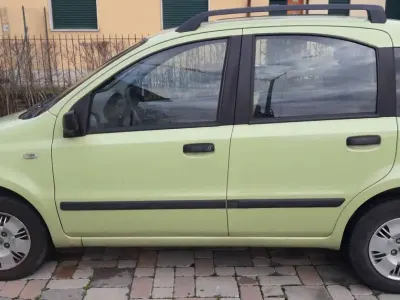 Usata Fiat Panda Dynamic 60 CV (44 kW) 2005 Verde Utilitaria