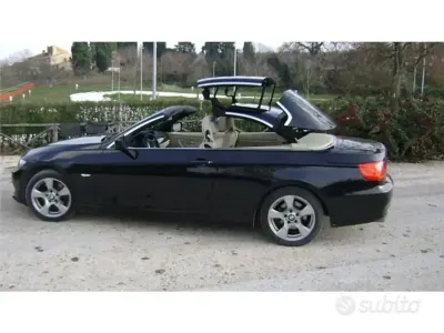 Usata BMW 320 Comfort Edition 245 CV (180 kW) 2012 Nero Cabrio
