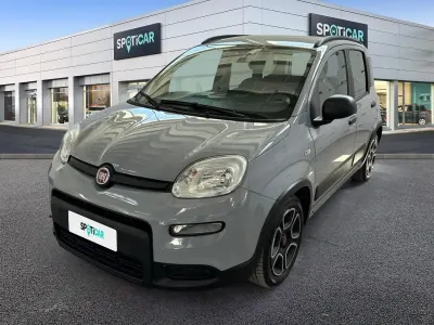 Begagnad Fiat Panda City Life 69 HK (50 kW) 2022 Grå Halvkombi