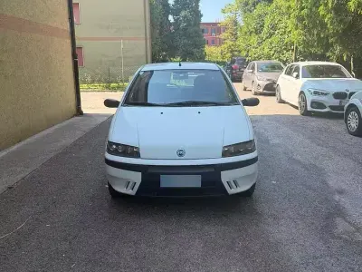 Usata Fiat Punto 2000 Utilitaria