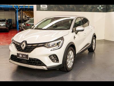 Usata Renault Captur Intens 92 CV (67 kW) 2022 Bic.bianco/tetto nero SUV