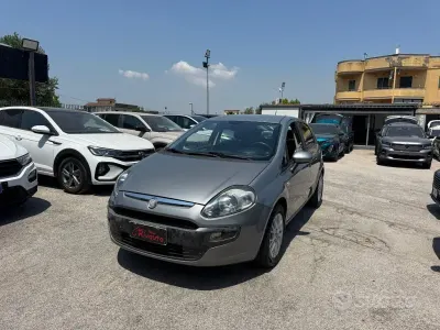 Usata Fiat Punto Evo S 95 CV (69 kW) 2011 Grigio Utilitaria